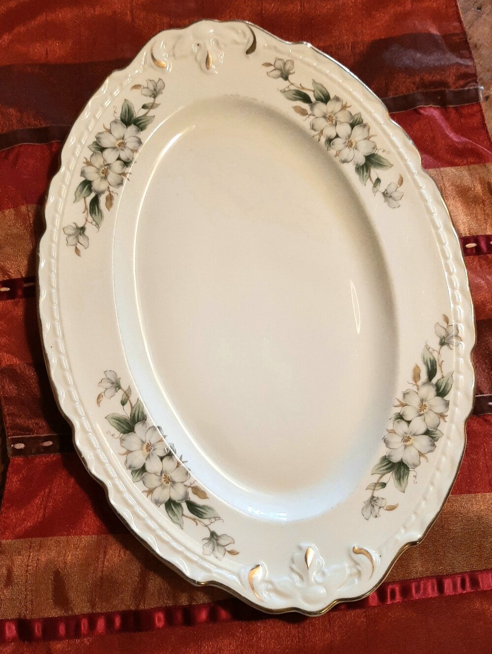 VTG Embassy USA Platter